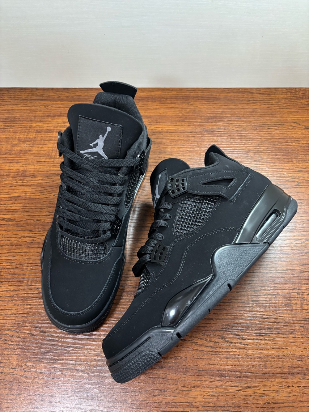 Air Jordan 4 Retro -Black Cat Men’s Sneakers - Picture 2 of 6
